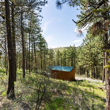 Echo Valley Resort + Cabins Manson Экстерьер фото