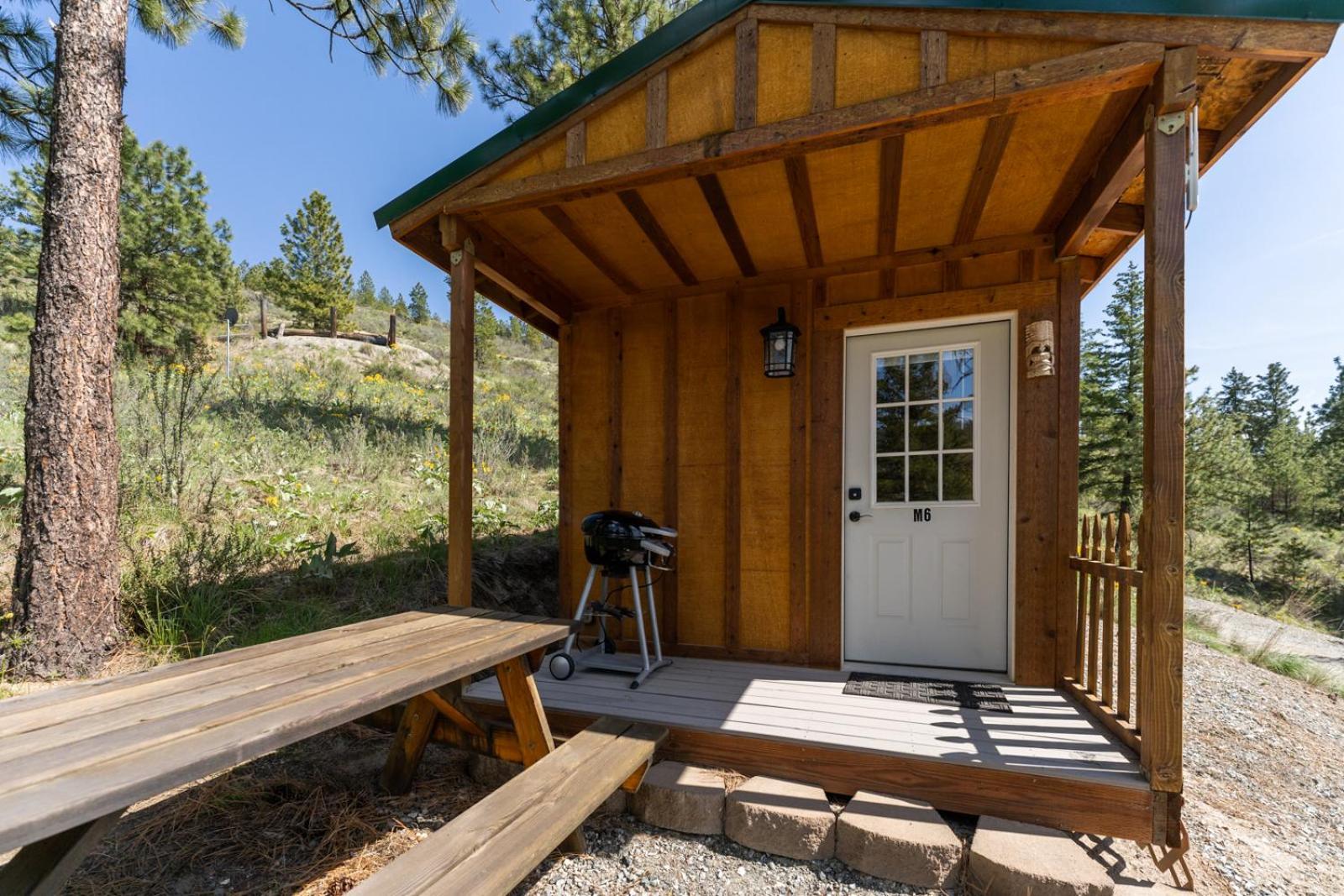 Echo Valley Resort + Cabins Manson Экстерьер фото