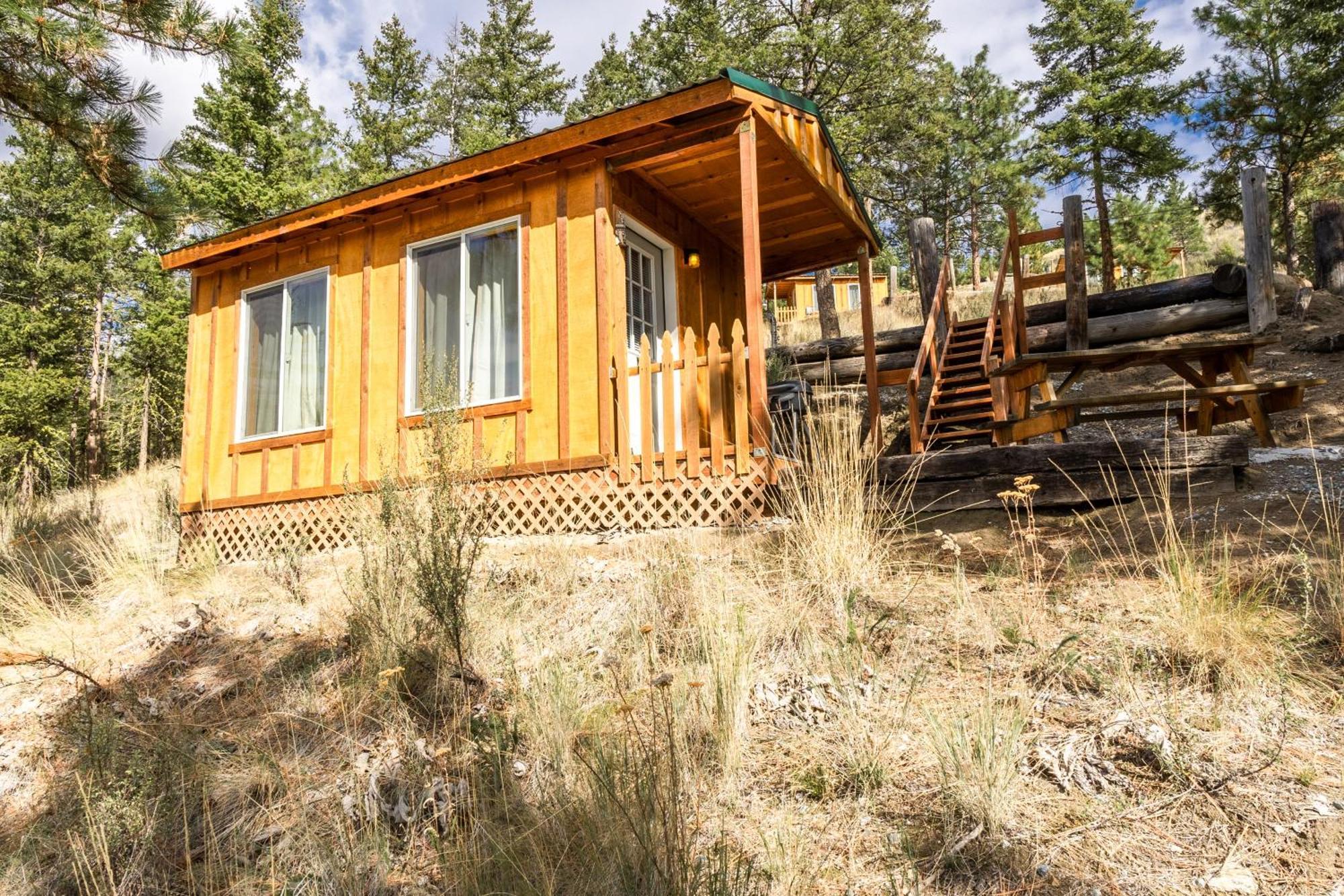Echo Valley Resort + Cabins Manson Экстерьер фото