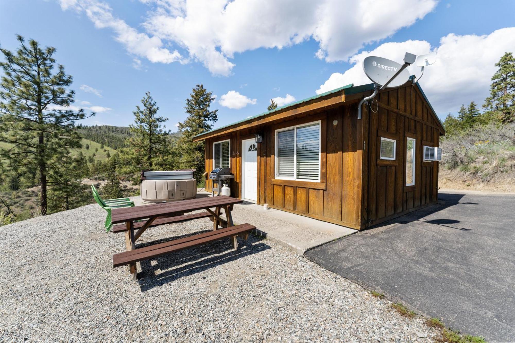 Echo Valley Resort + Cabins Manson Экстерьер фото