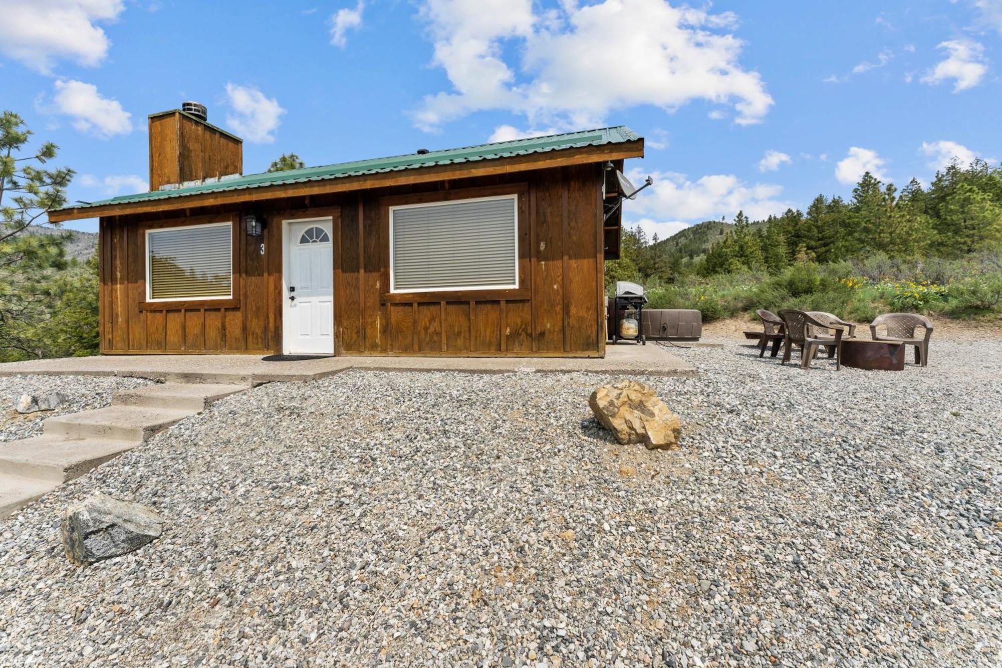 Echo Valley Resort + Cabins Manson Экстерьер фото